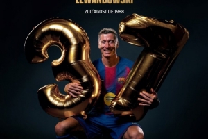 开云体育下载-巴萨祝莱万37岁生日快乐，加盟以来出战147场101球20助+斩获5冠