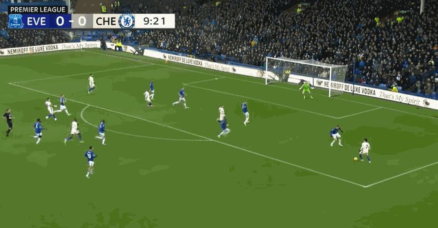 1734894126530094999.gif 内托.gif